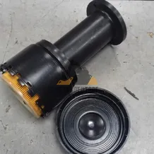 Крышка гидробака в сборе с корпусом и фильтром HYVA (081.02.117/081.02.128)