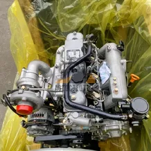 Двигатель JAC HFC4DA1-2C на базе ISUZU 106-101 с навесным оборудованием.